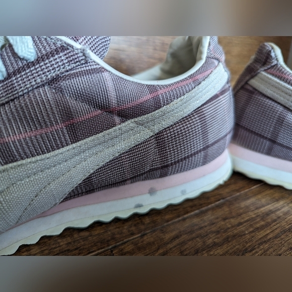 vintage Y2K PUMA Roma Womens Size 10 Pink Burgandy & White Plaid sneaker - Picture 15 of 16